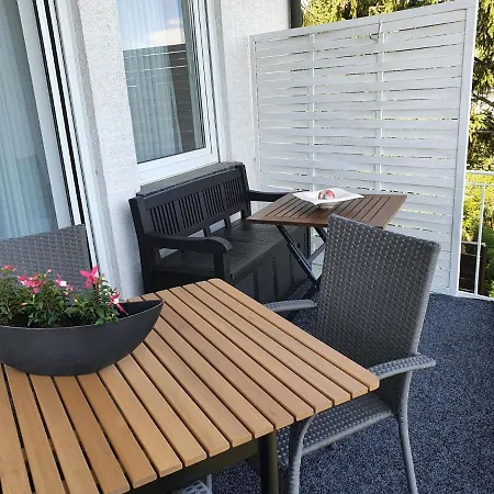 Schlossblick Apartment *